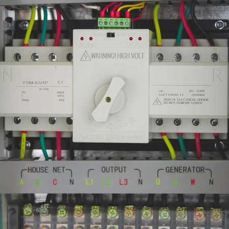 Układ samoczynnego załączania rezerwy zasilania (ATS / SZR) Barracuda